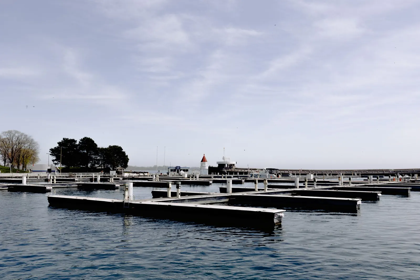 Buying a Boat Slip in Baltimore: Memberships, Clubs and Deeded Slips